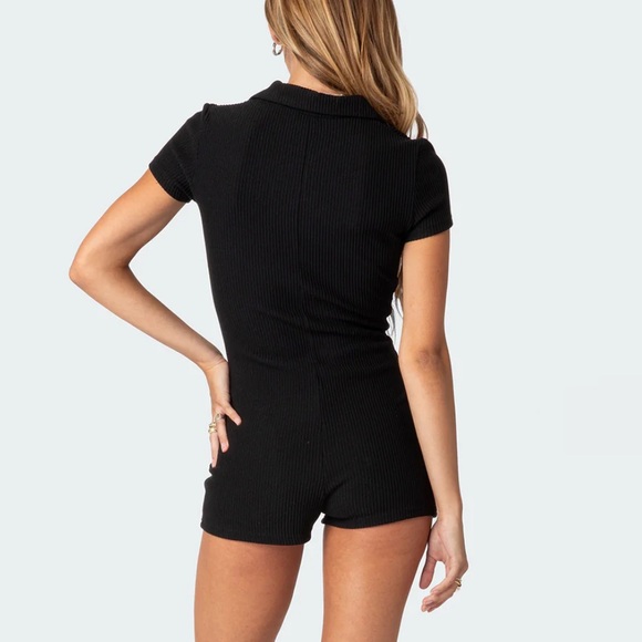 NWT Lucia Ribbed Romper - Picture 2 of 6